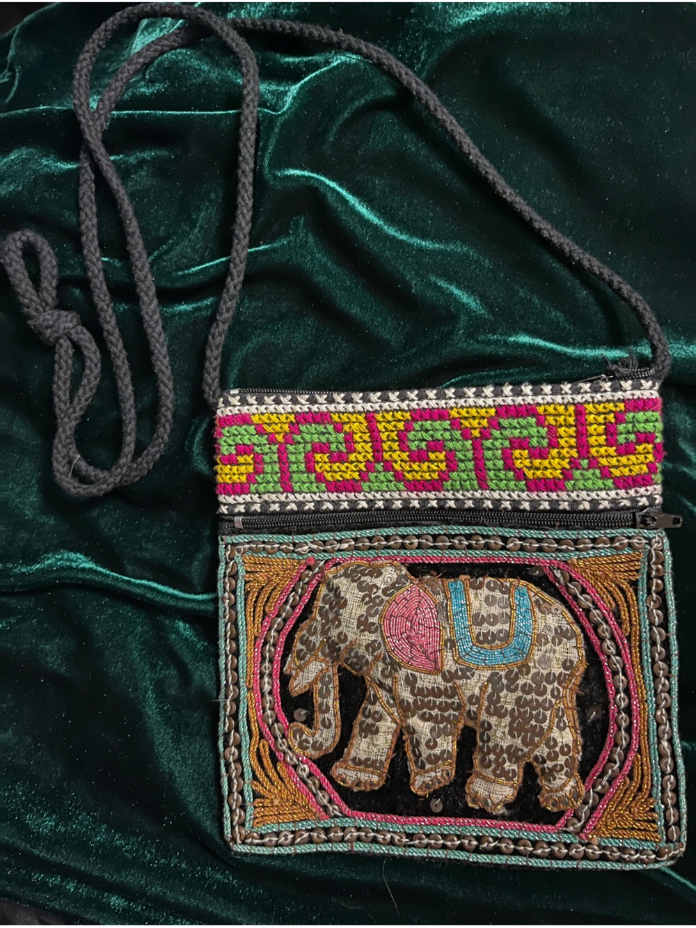 Vintage 90s-era Embroidered Elephant Mini Bag Purse Whimsigoth Bohemian Festival